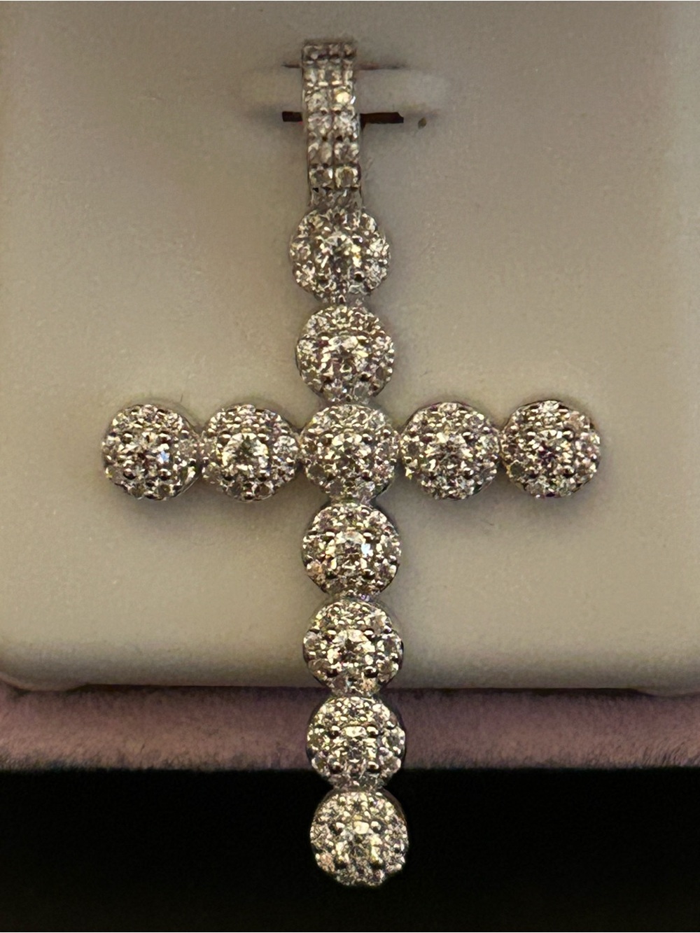 2.00CTW Round Cut Moissanite 💎 Circle Cross Pendant in 925 Sterling Silver NWT - Picture 12 of 13
